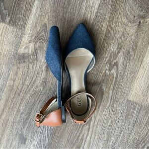 Guess Denim D’Orsay Flats Pointed Toe Ankle Strap Blue Brown Preppy Coastal 6.5